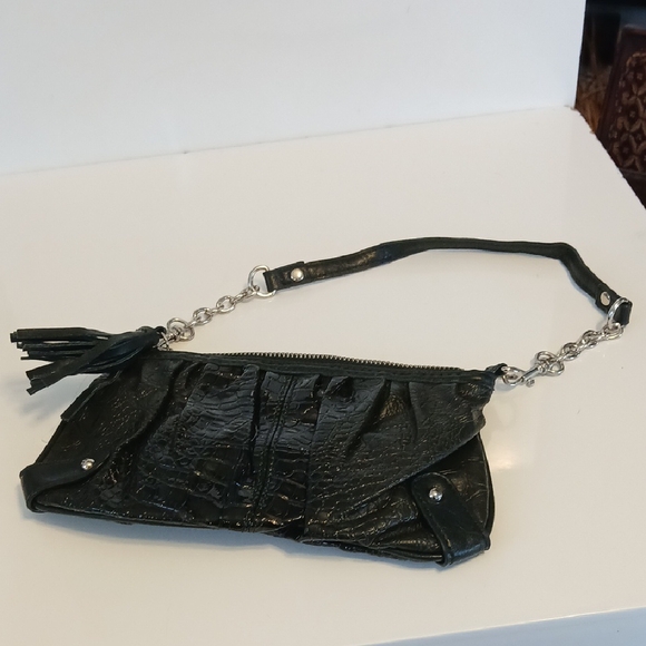 Chic Black Women's Small Purse with Chain Strap NWT - Picture 4 of 4